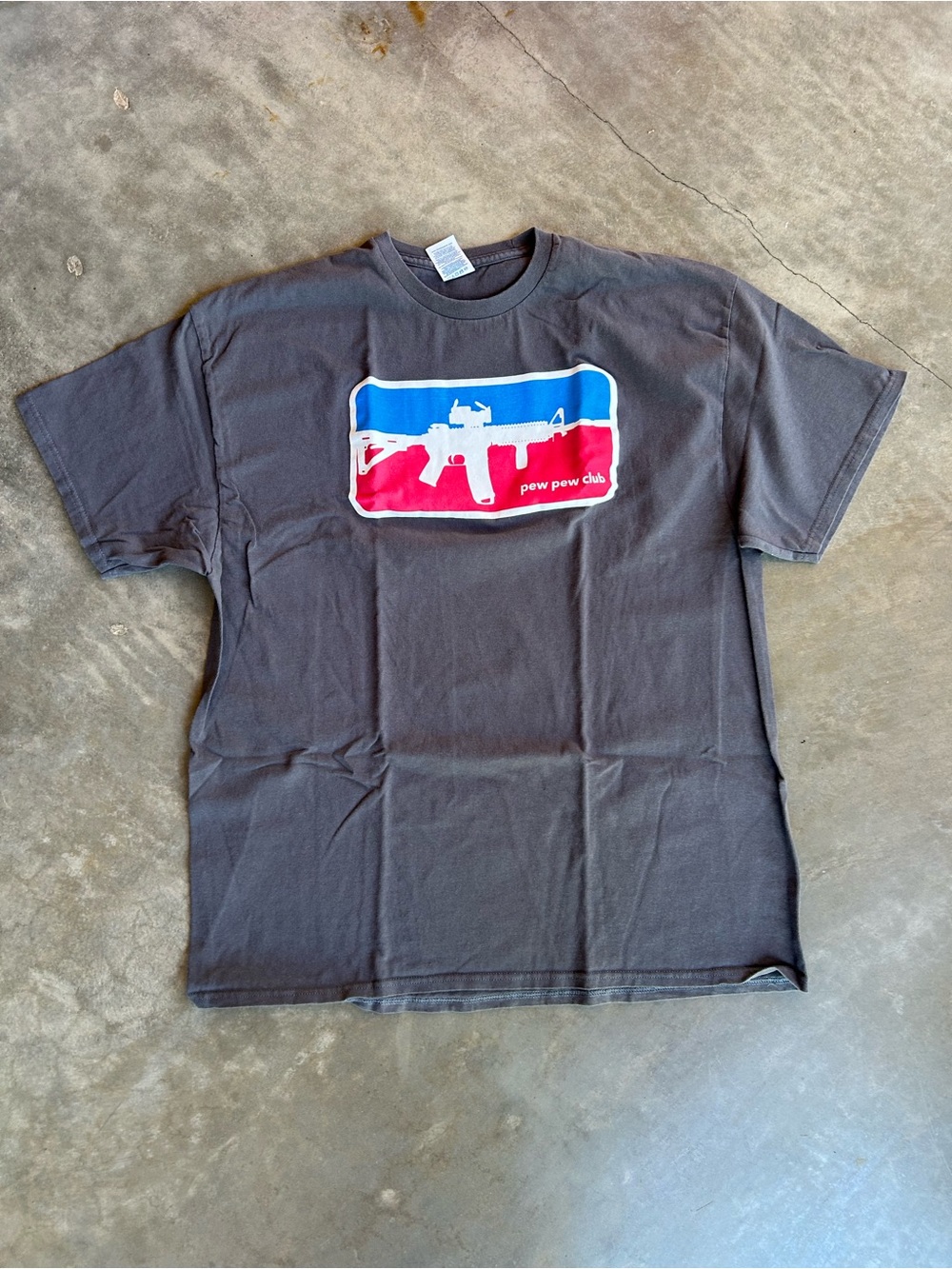Delta Apparel Pew Pew Club graphic tee Short Sleeve Tee Size 2XL